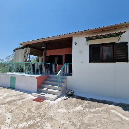 Dream In Chalkidiki 2 Bedroom With Garden Ferienhaus *