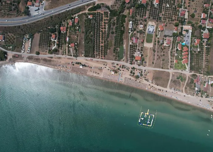 Dream In Chalkidiki 2 Bedroom With Garden Vakantiehuis