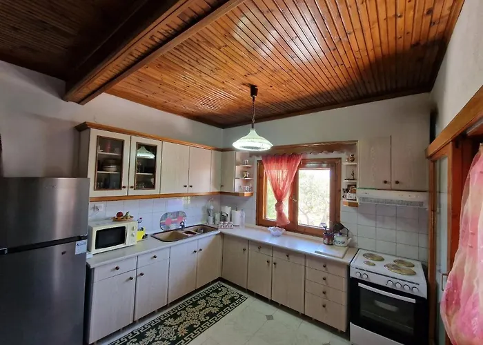 Dream In Chalkidiki 2 Bedroom With Garden Vakantiehuis