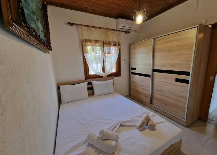 Dream In Chalkidiki 2 Bedroom With Garden Casa de Férias