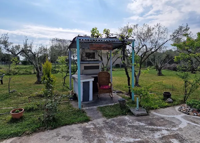 Casa de Férias Dream In Chalkidiki 2 Bedroom With Garden Nea Triglia